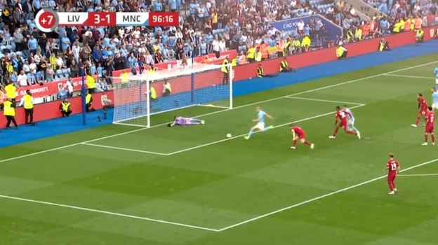 Промах Эрлина Холанна. Фото Twitter Промах Эрлина Холанна. Фото Twitter