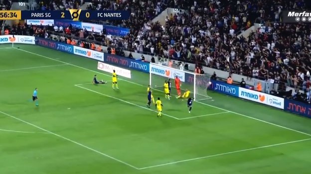 Гол пяткой Серхио Рамоса. Гол пяткой Серхио Рамоса.