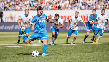 Федор Смолов.