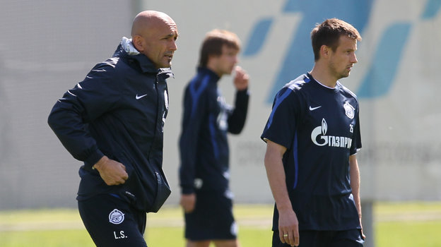 Лучано Спаллетти и Сергей Семак. Фото ФК «Зенит» Лучано Спаллетти и Сергей Семак. Фото ФК «Зенит»