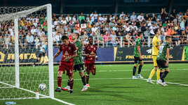 «Мы вернемся в РПЛ!» Татарское дерби с градом голов, чак-чаком для Слуцкого и жестким разговором с фанатами