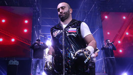 «С Уайлдером друг друга не жалели...» Гассиев: возвращение, Усик vs Джошуа, спарринги с суперзвездами