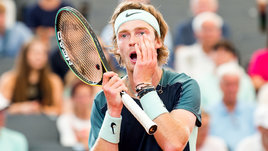 Провал после волшебной недели. Медведев и Рублев проиграли на старте «мастерса» в Монреале