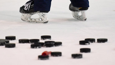 В России зафиксировано 4 смерти за 6 лет от попадания шайбы в хоккеистов.