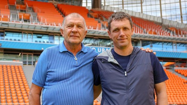 Григорий Иванов и Виктор Гончеренк. Фото пресс-служба ФК «Урал» Григорий Иванов и Виктор Гончеренк. Фото пресс-служба ФК «Урал»