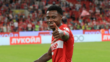 Квинси Промес в матче с «Сочи».