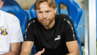 Валерий Карпин.