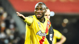 «Локомотив» подпишет Митая, «Спартак» претендует на форварда «Ланса», «Селтик» возобновил переговоры по Хакшабановичу