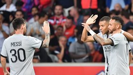 Хвича продолжает разрывать Италию, наследник Месси преобразил «Барселону», Мбаппе и Неймар забыли о конфликте