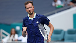 Джокович и Зверев пролетают мимо US Open. Кого теперь называют главным конкурентом Медведева?