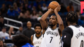 Дюрант остается в «Бруклине», но дотянуться до титула ему будет сложно