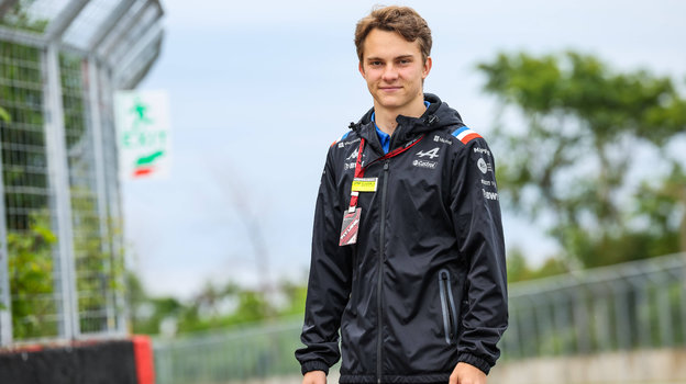 Оскар Пиастри. Фото Global Look Press Оскар Пиастри. Фото Global Look Press