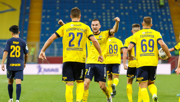 Даниил Уткин и Николай Комличенко.