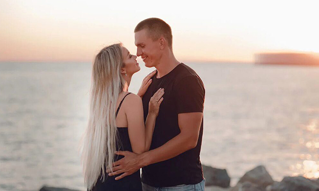 Александр и Анна Большуновы. Фото Соцсети Александр и Анна Большуновы. Фото Соцсети