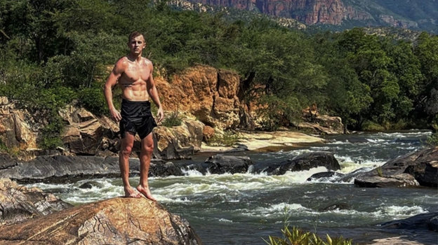 Саша Стоун. Саша Стоун.