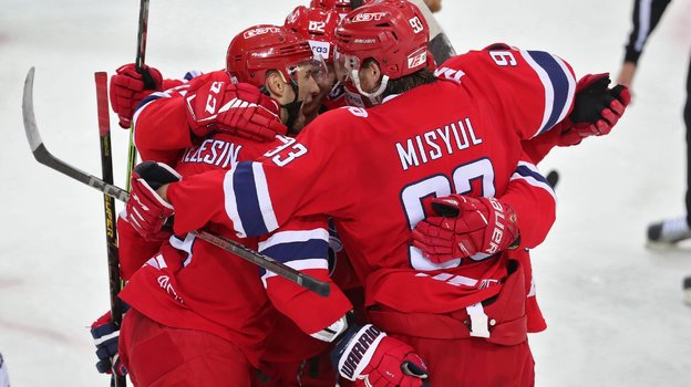 Хоккеисты «Локомотива». Фото ХК «Локомотив» Хоккеисты «Локомотива». Фото ХК «Локомотив»