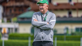 «Почему Захарян должен расстраиваться? Ему 19 лет, вся карьера впереди». Праздничное интервью Черчесова