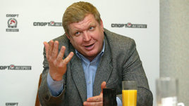 «В Тольятти запросто могли наставить на тебя автомат и отнять машину». Как выживал в 90-е легендарный тренер Трефилов