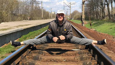 Константин Глухов.