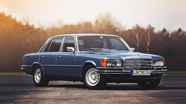 Mercedes-Benz 450 SEL 6.9. Mercedes-Benz 450 SEL 6.9.