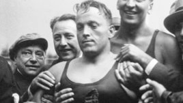 Выиграл две Олимпиады с ампутированной ногой. История ватерполиста и пловца Оливера Халашши