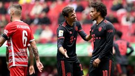 «Бавария» проваливается в бундеслиге, «Барселона» продолжает громить соперников, Холанн побил новый рекорд