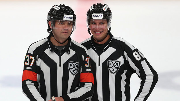 Никита Шалагин (справа). Фото photo.khl.ru Никита Шалагин (справа). Фото photo.khl.ru