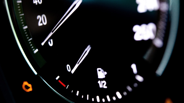 Какой бензин лучше заливать. Фото Global Look Press Какой бензин лучше заливать. Фото Global Look Press