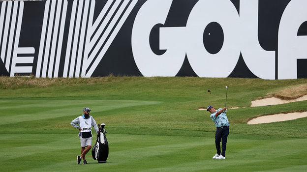 Игра на Liv Golf. Игра на Liv Golf.