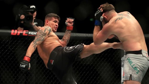 Джек Маршман в бою с соотечественником Джоном Филлипсом. Фото PA Джек Маршман в бою с соотечественником Джоном Филлипсом. Фото PA