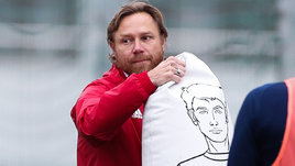 «Последнее, о чем я сейчас думаю, — это продление контракта со сборной России». Интервью Валерия Карпина