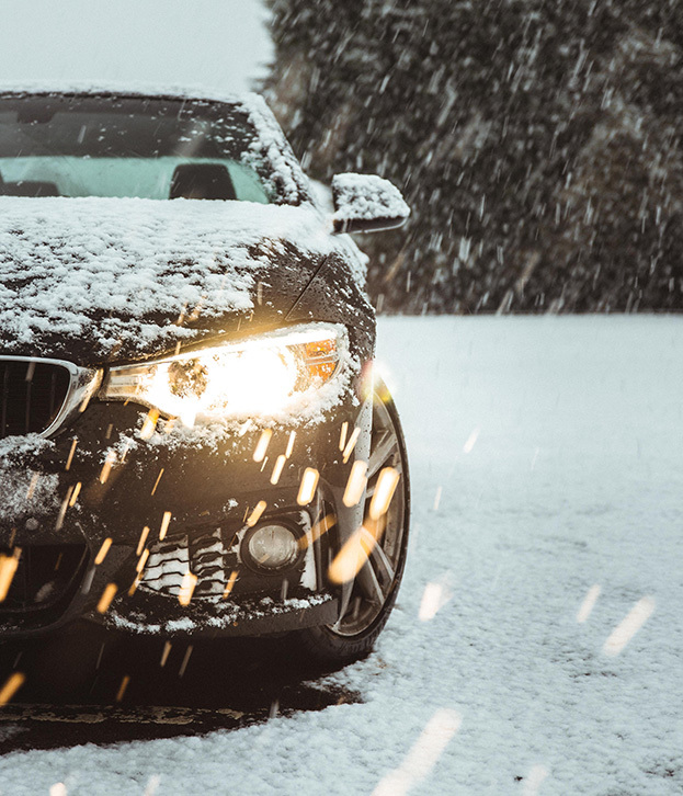 Зимняя резина для автомобиля. Фото Unsplash Зимняя резина для автомобиля. Фото Unsplash