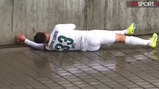 Травма игрока в Германии. Травма игрока в Германии.