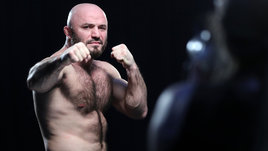 «Ты слишком жирный для Бэтмена». Исмаилов против победителя Шлеменко