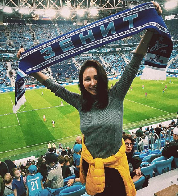 Елизавета Туктамышева – болельщица питерского «Зенита». Фото Соцсети Елизавета Туктамышева – болельщица питерского «Зенита». Фото Соцсети