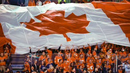 Хоккей Канады трещит по швам. Даже глава страны хочет закрыть федерацию