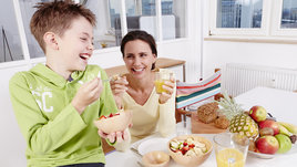 Как правильно повышать иммунитет простыми способами. Советы врача