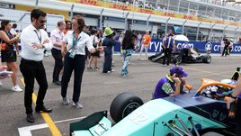 В автоспорте закончились деньги на женщин. Аналог «Ф1» для девушек остановил сезон