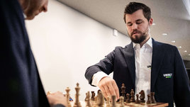 Теперь соперники Карлсена сдаются после первого хода. Чемпиона мира обвиняют в неуважении