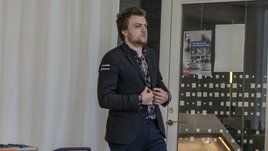 «Неуважение достигло своего пика». Ниманну сломали фигуру короля, но он все равно выиграл