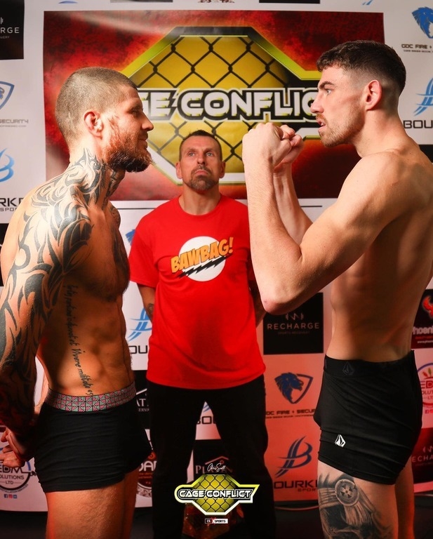 Вадим Колесников (слева) и Трой Гибсон. Фото Соцсети Вадим Колесников (слева) и Трой Гибсон. Фото Соцсети