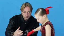 Ученица Плющенко выиграла «Гран-при» с двумя падениями. У Тутберидзе подрастает супермен