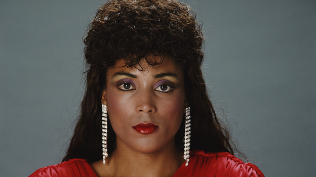 Яркий макияж Флоренс Гриффит-Джойнер. 1988 год. Фото Getty Images Яркий макияж Флоренс Гриффит-Джойнер. 1988 год. Фото Getty Images