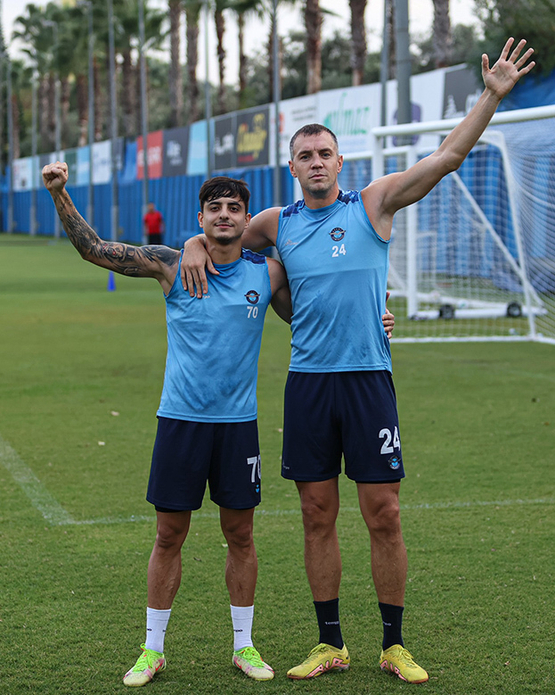 Артем Дзюба. Фото ФК «Адана Демиспор» Артем Дзюба. Фото ФК «Адана Демиспор»