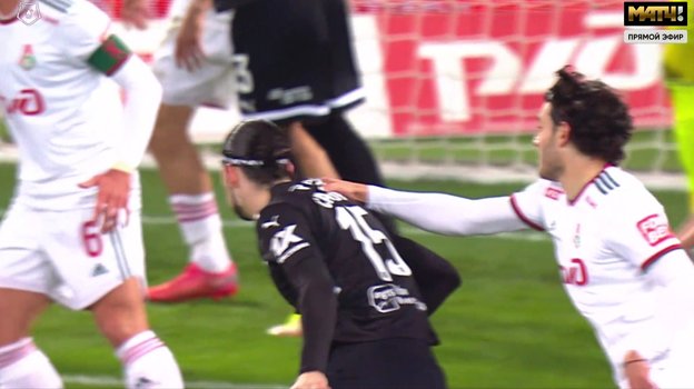 Кадр из трансляции матча «Локомотив» — «Динамо». Кадр из трансляции матча «Локомотив» — «Динамо».