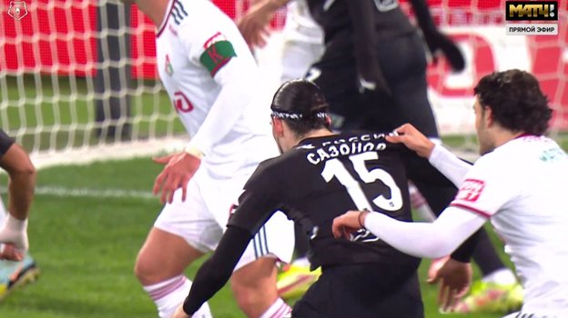 Кадр из трансляции матча «Локомотив» — «Динамо». Кадр из трансляции матча «Локомотив» — «Динамо».