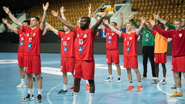 Из российского гандбола за многочисленные нарушения исключили клуб. Что произошло?