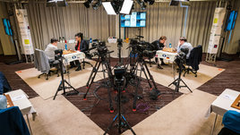 Непомнящий и Федосеев борются на ЧМ по шахматам Фишера