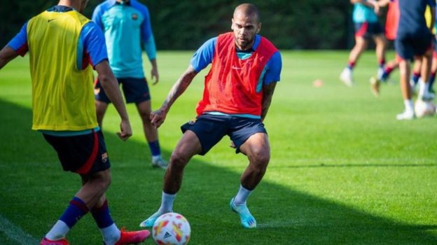 Дани Алвес. Фото ФК «Барселона» Дани Алвес. Фото ФК «Барселона»