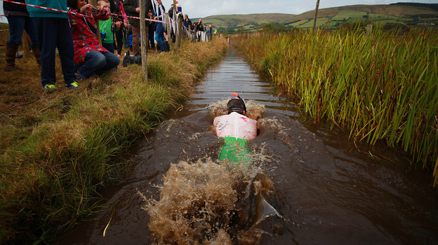 Заплыв на 50 ярдов в болоте. Фото Global Look Press Заплыв на 50 ярдов в болоте. Фото Global Look Press